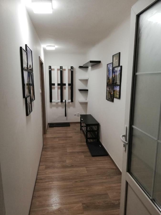 Apartmany Pod Divadlem Znojmo Exterior photo