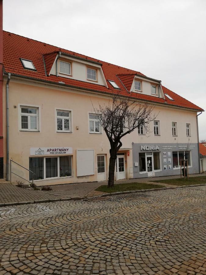 Apartmany Pod Divadlem Znojmo Exterior photo